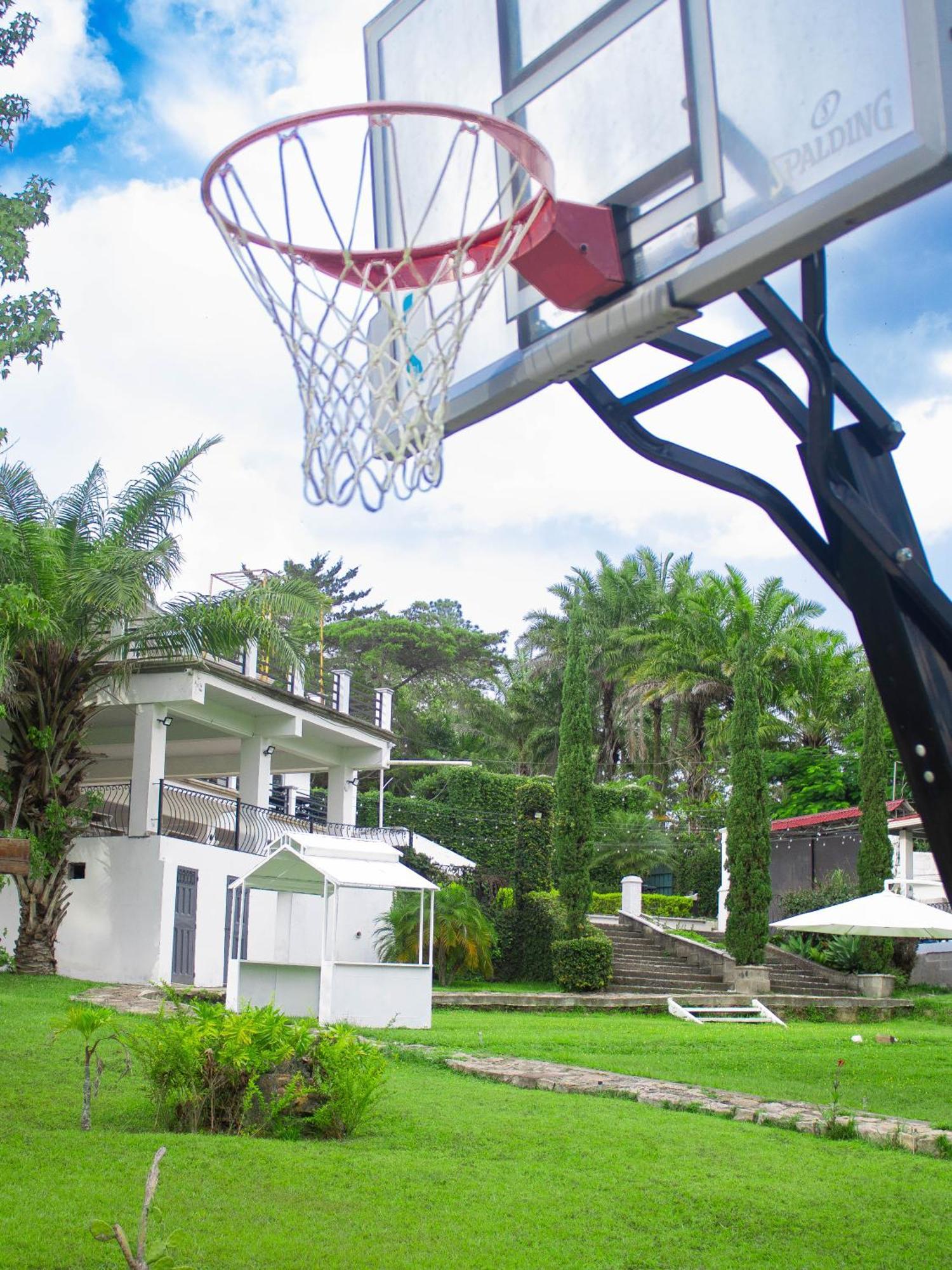 Hotel, Cocoview Valle De Angeles Exterior photo