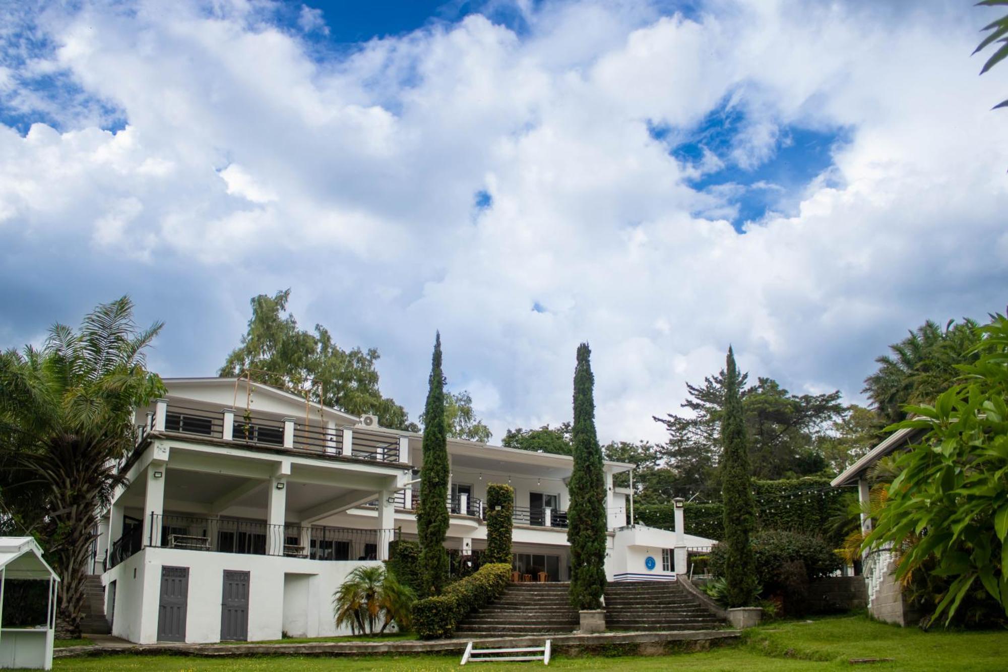 Hotel, Cocoview Valle De Angeles Exterior photo
