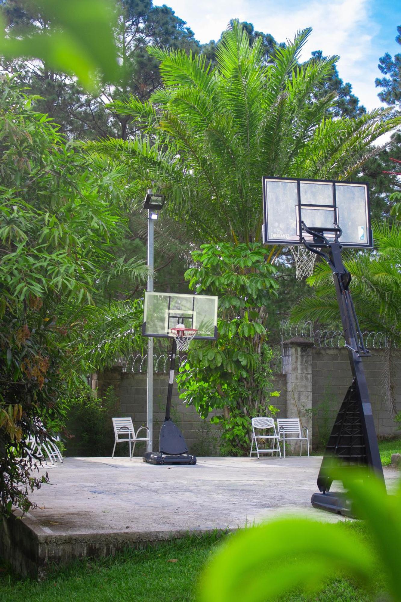 Hotel, Cocoview Valle De Angeles Exterior photo